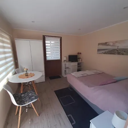 Domki i apartamenty w Ustroniu Morskim-3